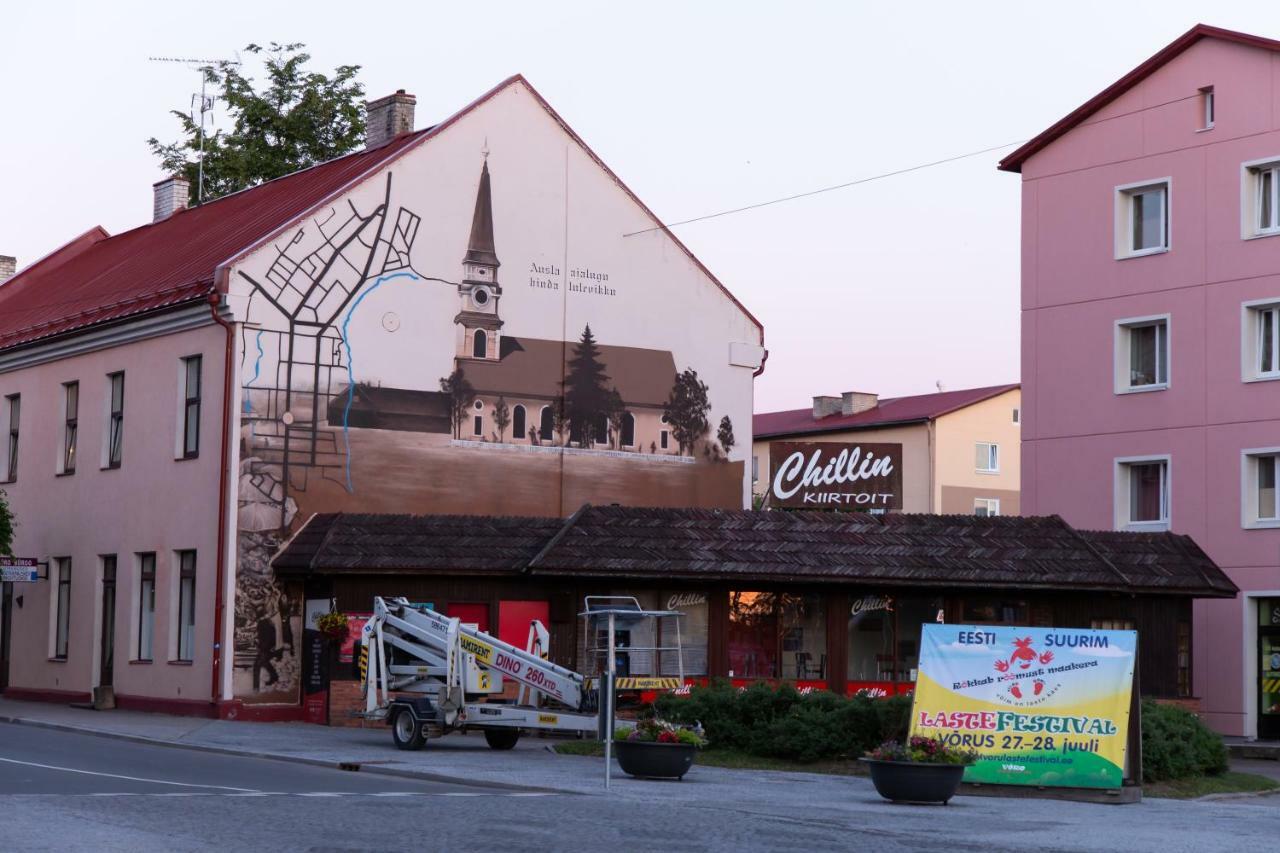 Old Town Apartment - Self Check In Voru Exterior photo